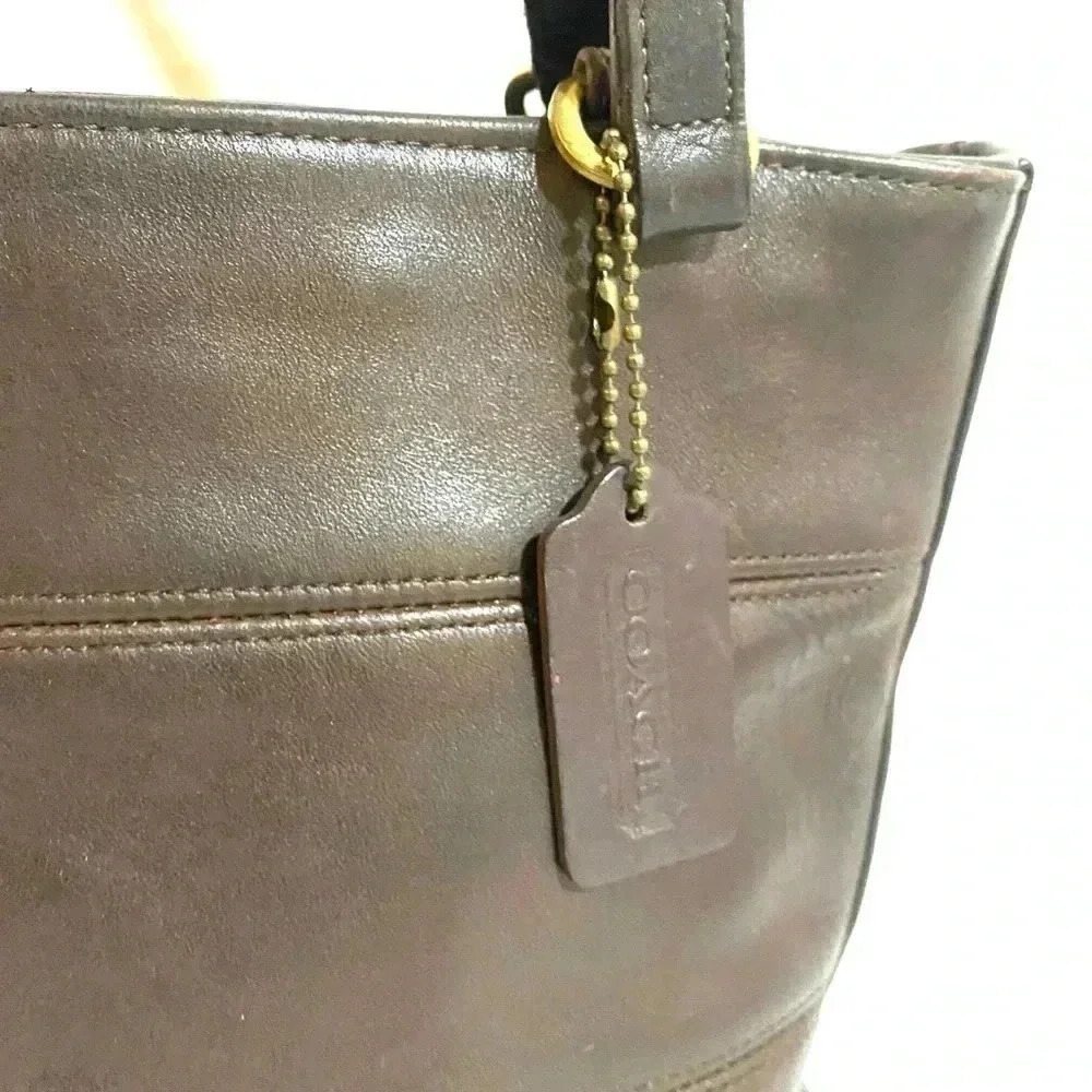 Coach vintage brown leather shoulder handbag - Picture 4 of 11